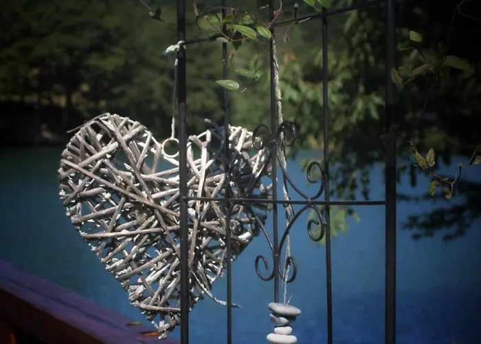 Pri Jazere - Relax Vo Virivke شقة