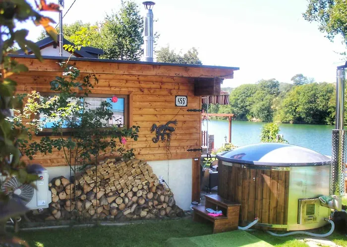 شقة Pri Jazere - Relax Vo Virivke Bansky Studenec